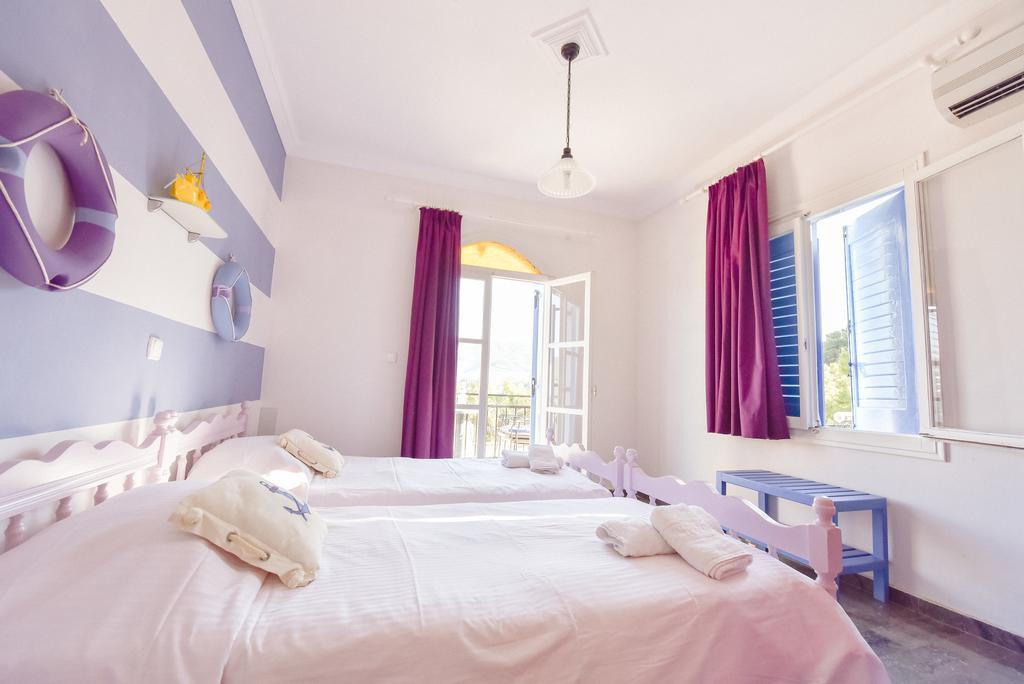 Maria Studios Poros Town Екстер'єр фото