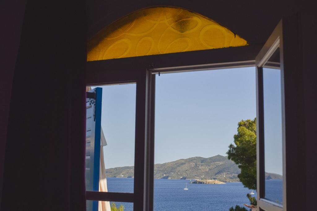 Maria Studios Poros Town Екстер'єр фото