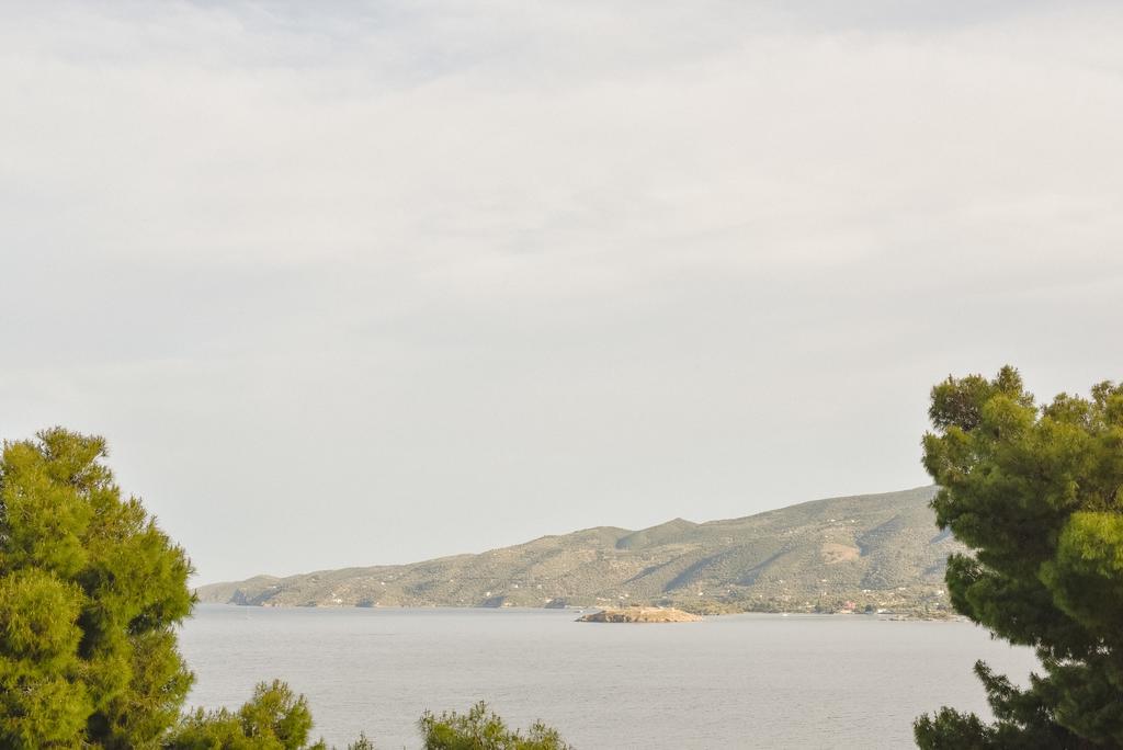 Maria Studios Poros Town Екстер'єр фото