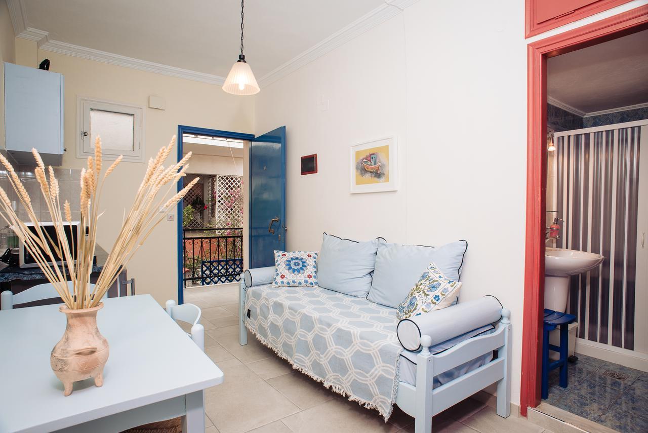 Maria Studios Poros Town Екстер'єр фото