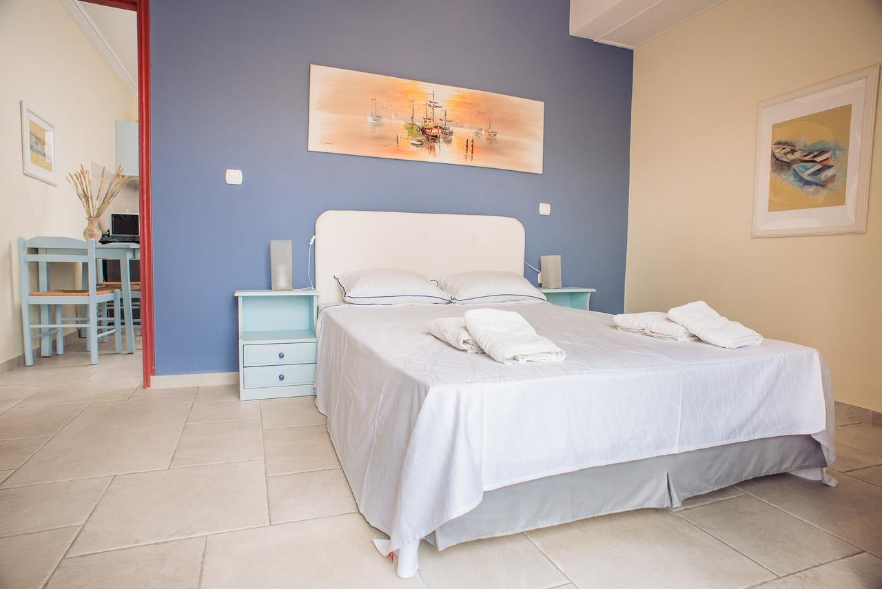 Maria Studios Poros Town Екстер'єр фото