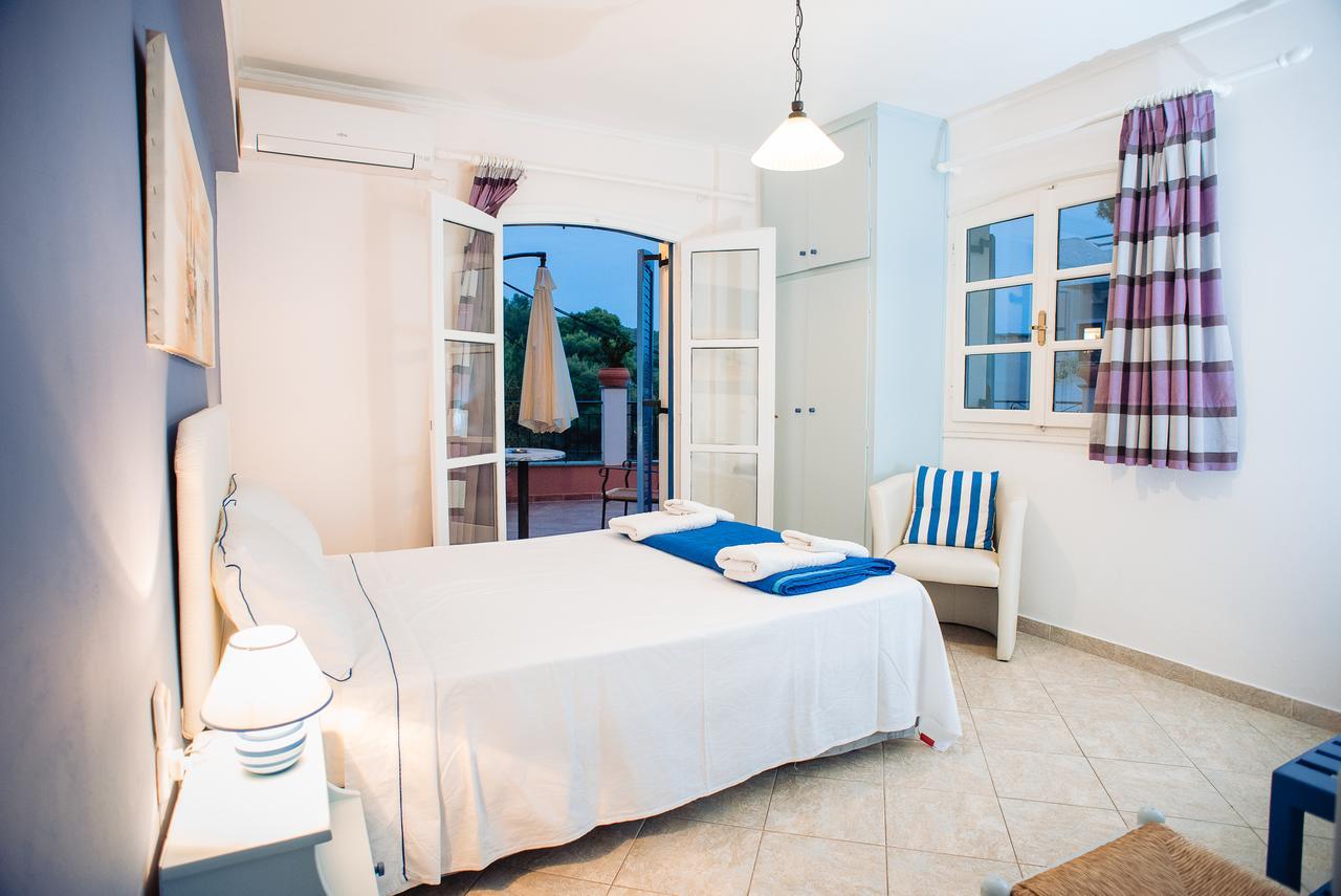 Maria Studios Poros Town Екстер'єр фото