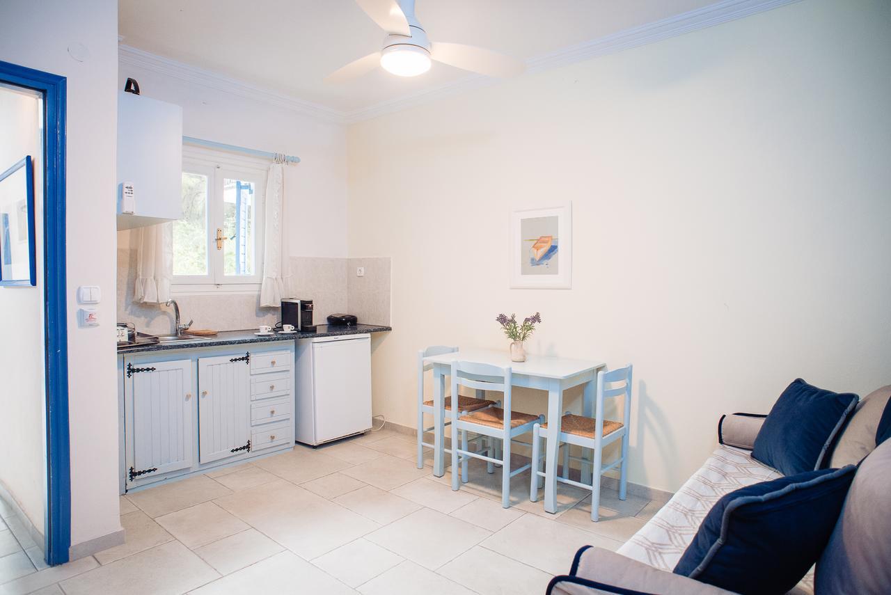 Maria Studios Poros Town Екстер'єр фото