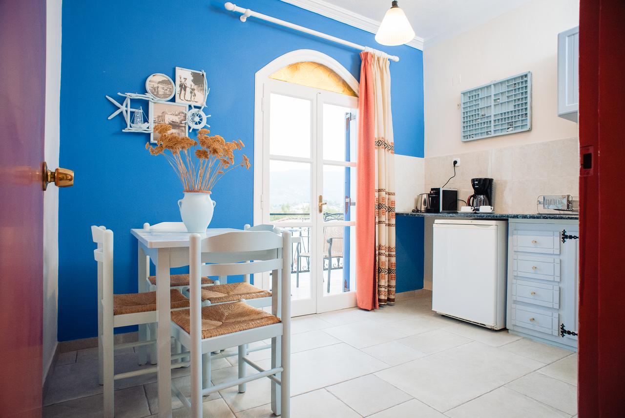 Maria Studios Poros Town Екстер'єр фото